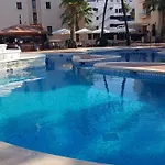 Apartamento Coqueto En El Retiro