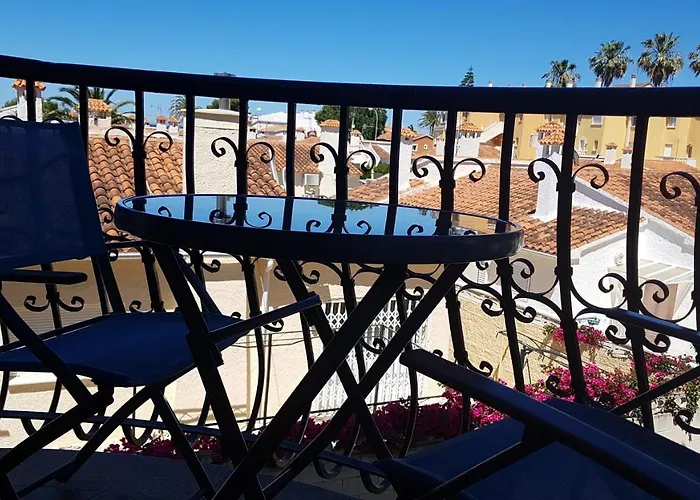 Coqueto En El Retiro Dénia