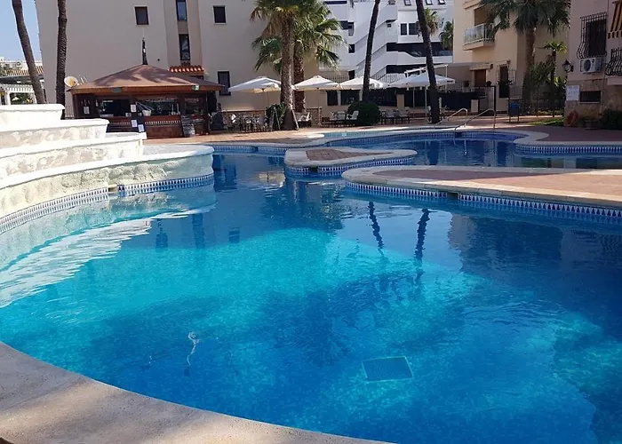 Apartamento Coqueto En El Retiro